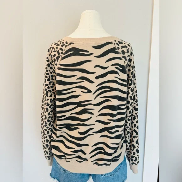 Wildfox Tiger & Leopard Print Crew Neck Sweatshirt. Size S. - Picture 3 of 5